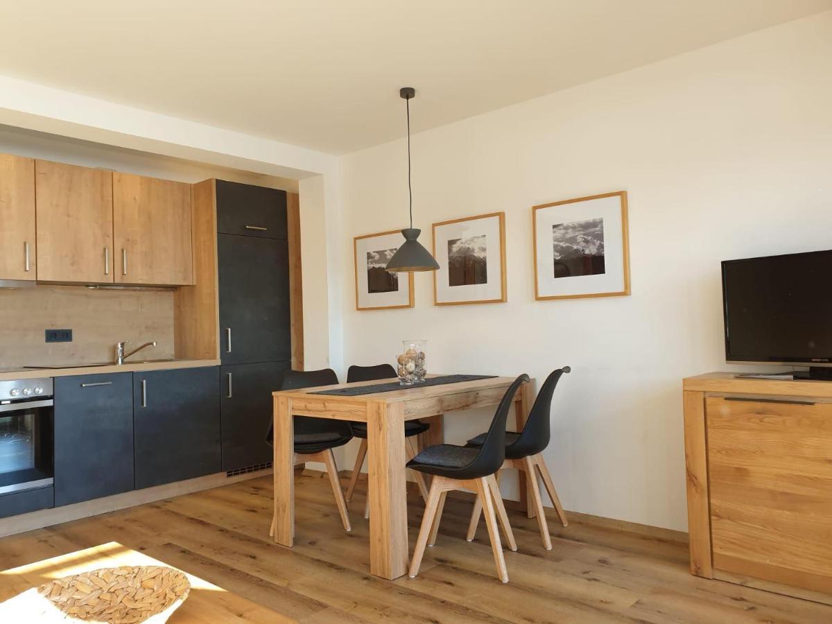 Haus Abendsonne Familie Druxes Appartement Krün Buitenkant foto