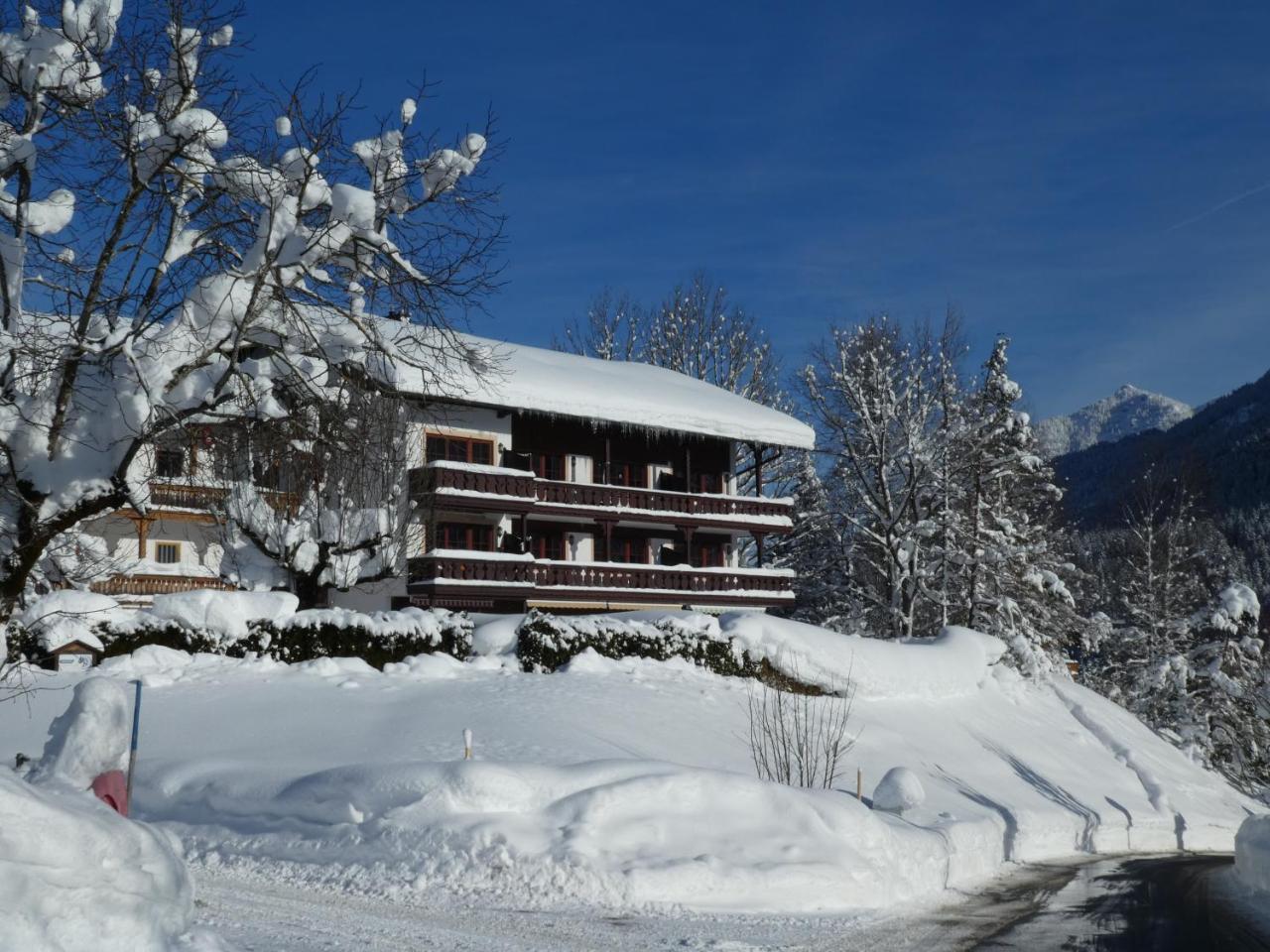 Haus Abendsonne Familie Druxes Appartement Krün Buitenkant foto